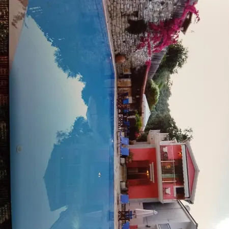 Soustas Maissonaitte Loggos Gaios